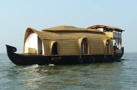 Tour Package - Cochin-Munnar-Thekkady-Alleppey(Houseboat)