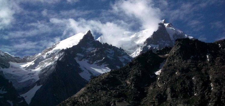Tour Package - 3 Nights / 4 Days Himachal Package Only @6850/-