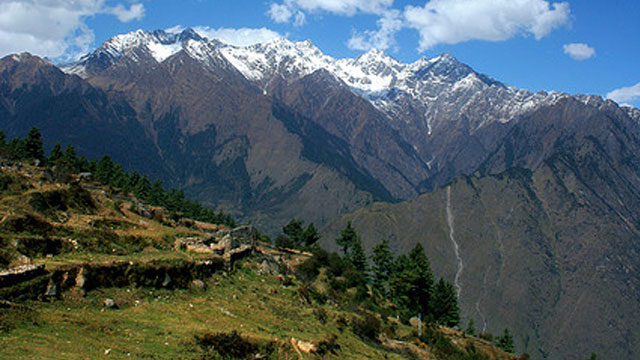 Top 5 Hill Stations of India: #5: Auli (Uttarakhand) Top 5 Hill Stations of India: #5: Auli (Uttarakhand)