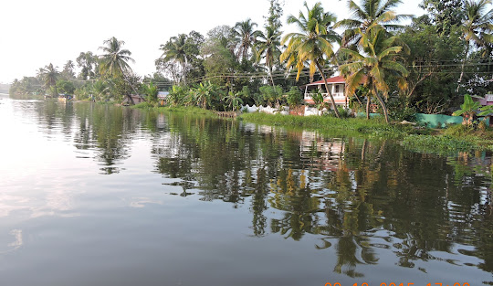 KERALA (5 Nights and 6 Days )