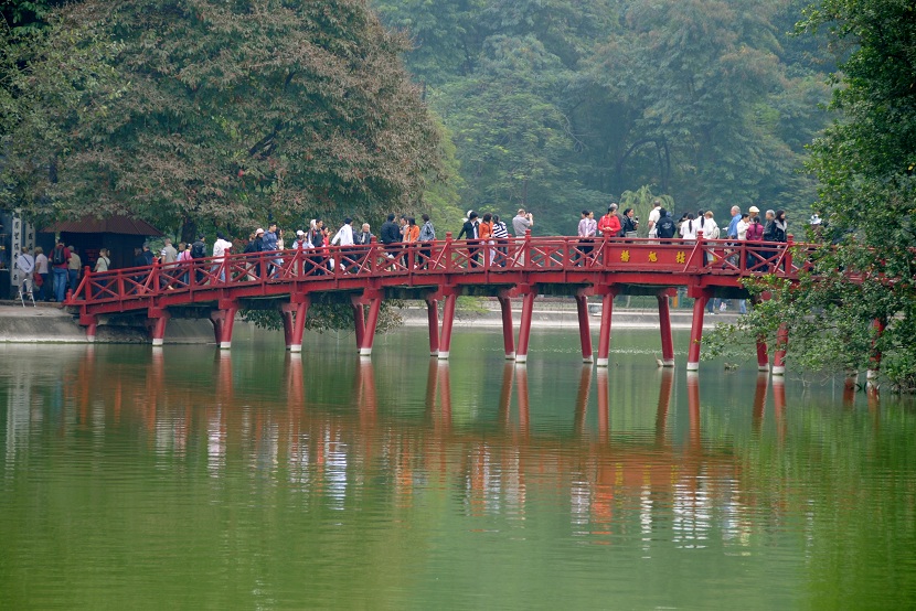 4 Nights 5 Days Tour Package to Hanoi